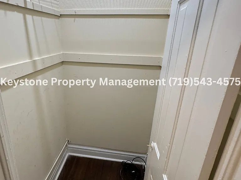 1410 Carteret Ave — Photo 12