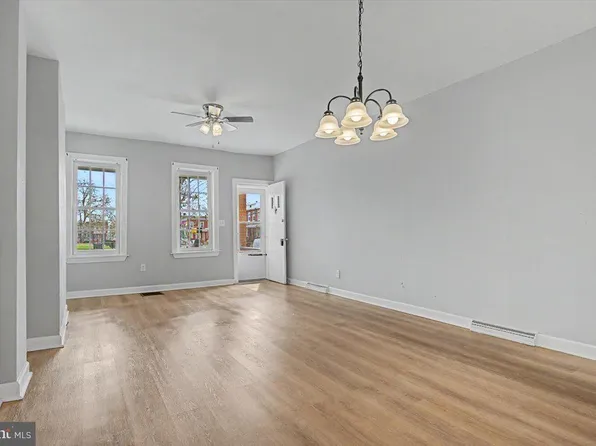 203 N Dupont St, Wilmington, DE 19805