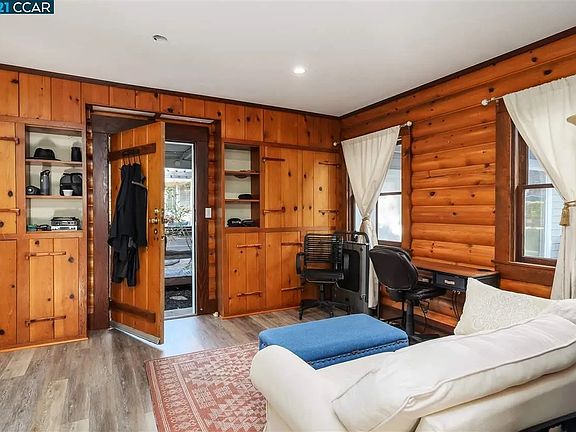 4th image of 291 La Questa Dr #B