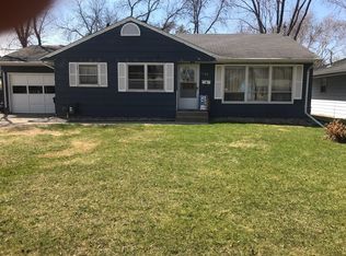 1122 S Vine St, Fergus Falls, MN 56537