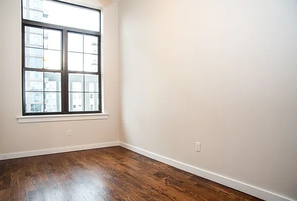 Rented by Nooklyn NYC LLC | media 124
