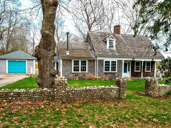 38 Landing Rd, Kingston, MA 02364