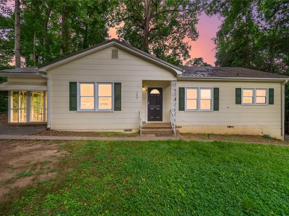 125 Clemson St, Clemson, SC 29631