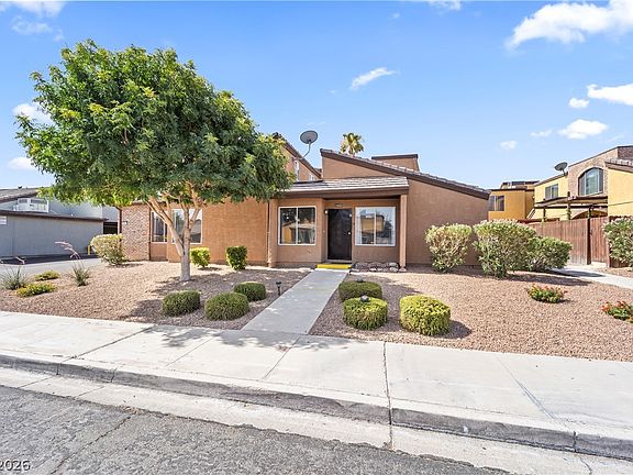 2nd image of 1403 Santa Anita Dr APT A