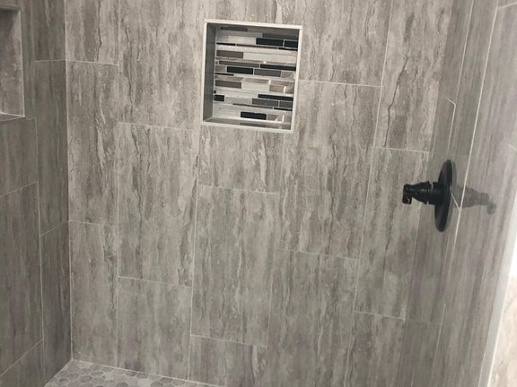 3rd image of 386 N Avenue 51 #386