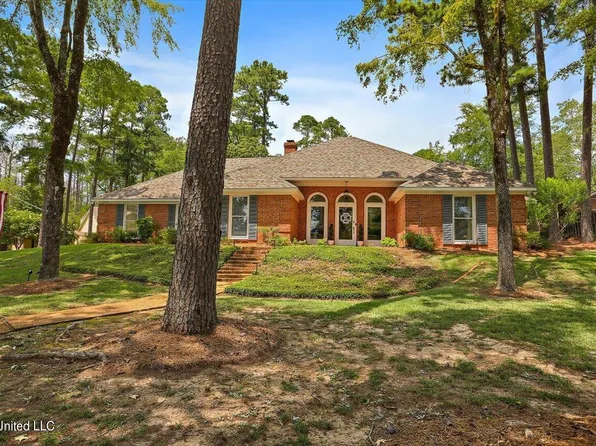 209 Coachmans Rd, Madison, MS 39110