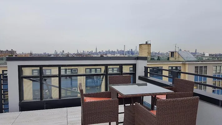 Rented by Nooklyn NYC LLC | media 8