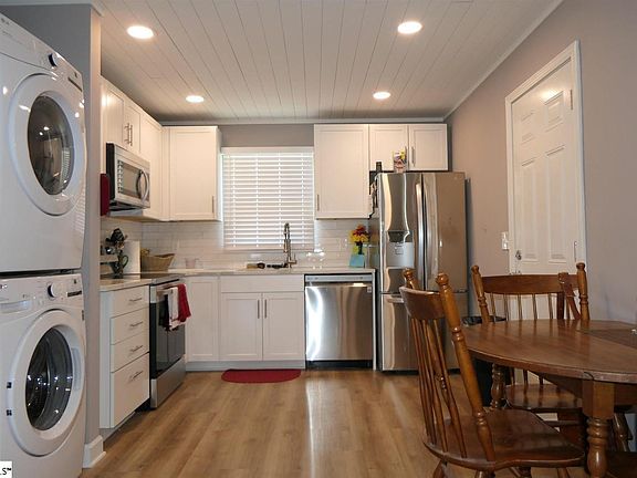 4th image of 312 Eunice Dr
