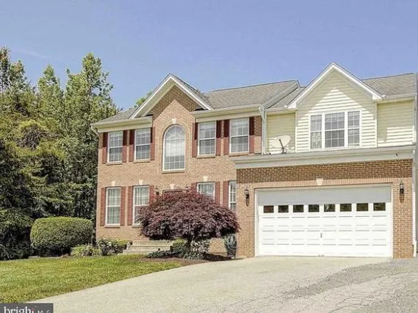 6790 Hawthorne Rd, La Plata, MD 20646