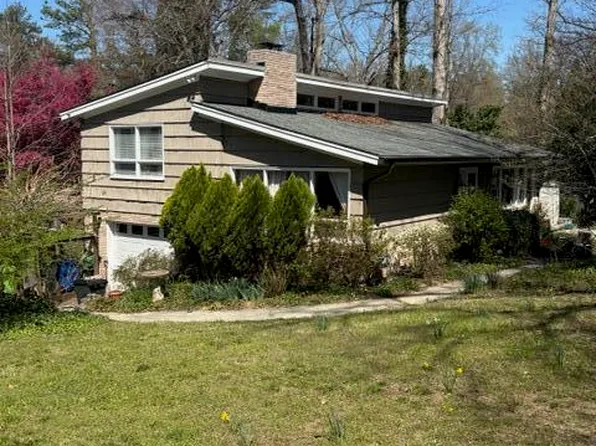 748 Currituck Dr, Raleigh, NC 27609