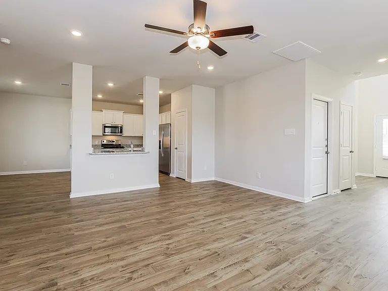 15582 Caramel Springs Dr — Photo 5