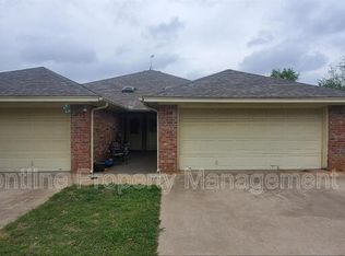1110 W Spring St, Weatherford, TX 76086