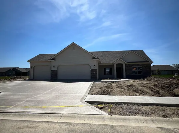 413 Buckingham Ln, Huntington, IN 46750