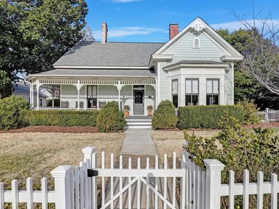 206 S Salem St, Apex, NC, 27502