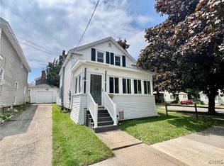 148 E 9th St, Oswego, NY 13126