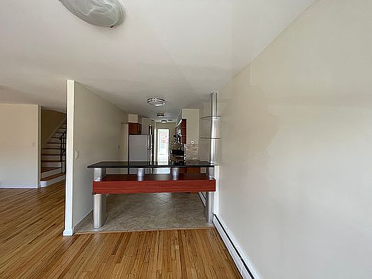 4th image of 2111 E 64th St #2