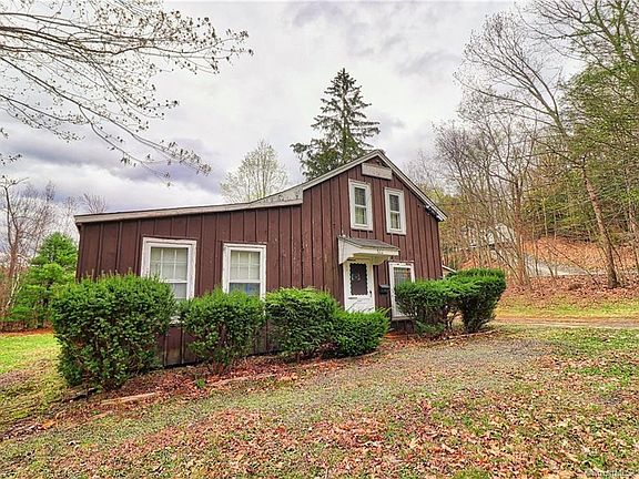 522 W Wakefield Blvd, Winsted, CT 06098 | MLS #170551900 | Zillow