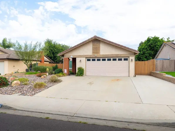 1828 Donahue Dr, El Cajon, CA 92019