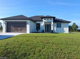 1106 Edelweiss St E, Lehigh Acres, FL 33974