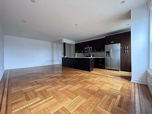 3rd image of 97 Brooklyn Ave APT 5G