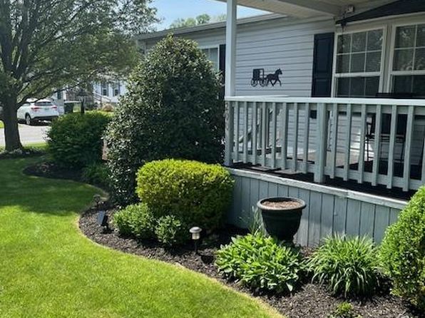 200 Wildbriar Ct N, Lancaster, PA 17603
