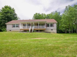 9956 Bunkerhill Rd, Jackson, MI 49201