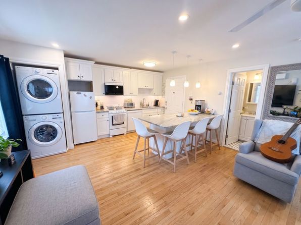 4177 Merrick Rd Floor 2