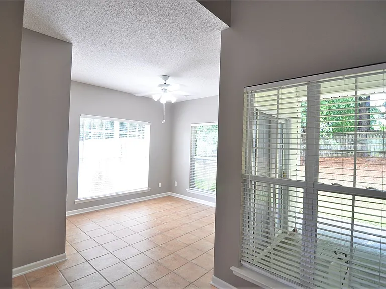 206 Horseshoe Bnd N — Photo 8