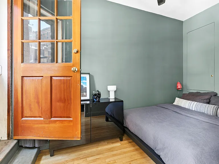 346 Lexington Ave #3R — Photo 5