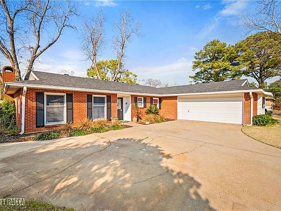 2nd image of 3904 Gingerbread Rd