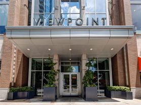 855 W Peachtree St NE