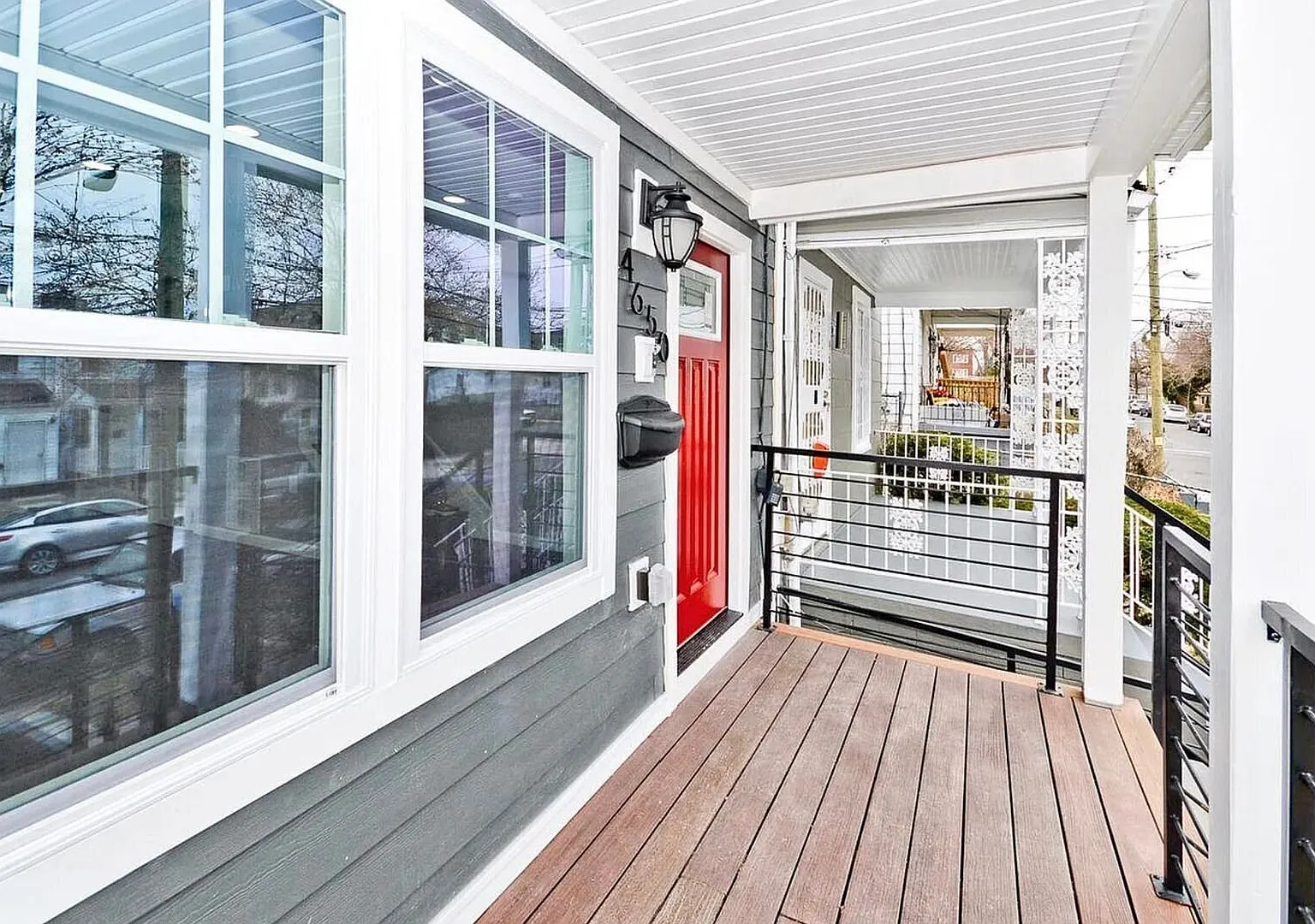 Spacious 3BR Deanwood Home with Garage, Speaker System & Outdoor Space — Photo 3