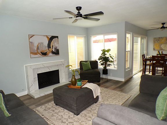 2nd image of 10563 Caminito Glenellen