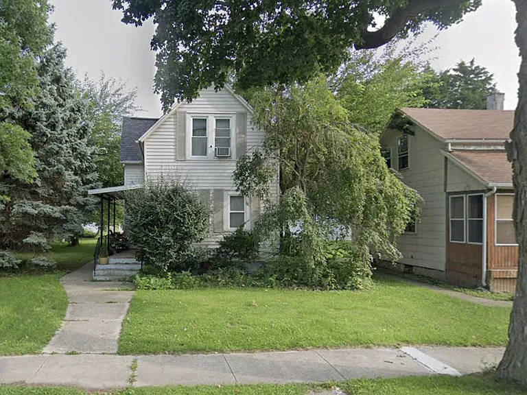 723 Romy Ave — Photo 1
