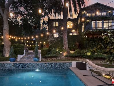 15061 Encanto Dr, Sherman Oaks, CA, 91403