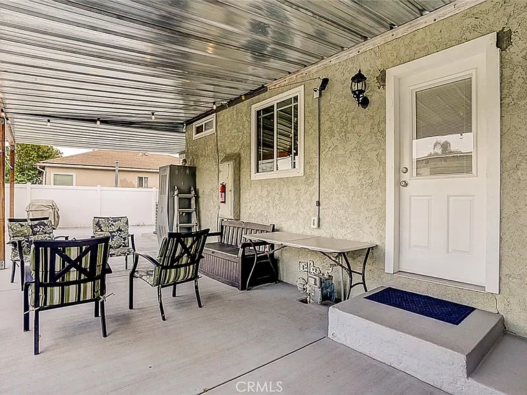 4909 W 117th St — Photo 50