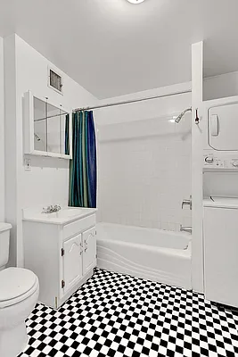 Rented by Cooper & Cooper Real Estate | media 3