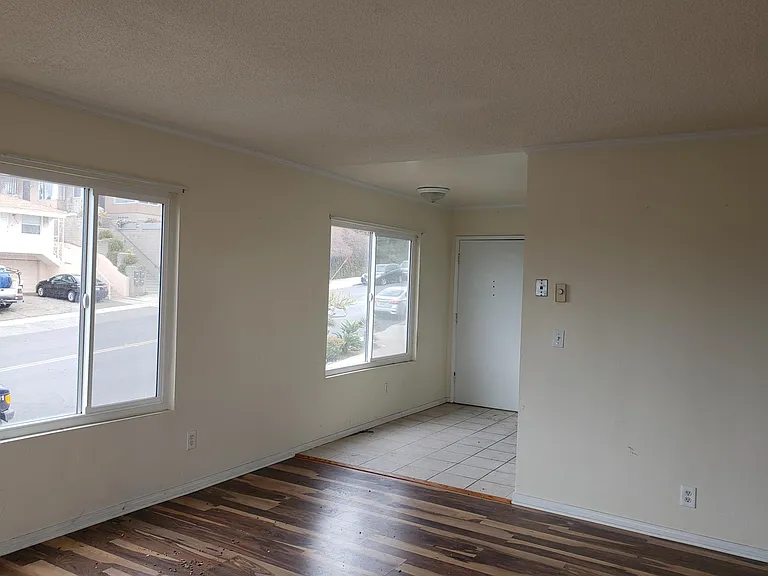 1641 Sunset Cliffs Blvd #3 — Photo 4
