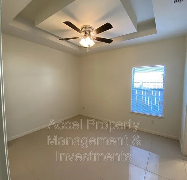 1715 W Smith Dr #4 — Photo 10
