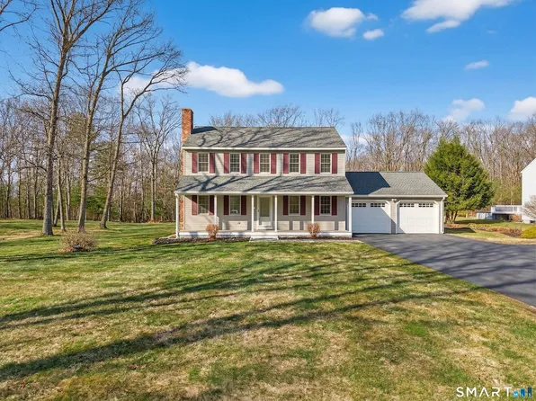 31 Hebert Lane, Woodstock, CT 06281