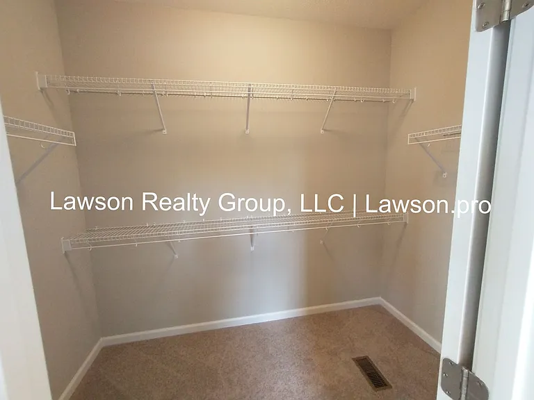 3602 Colonial Green Cir SW — Photo 13