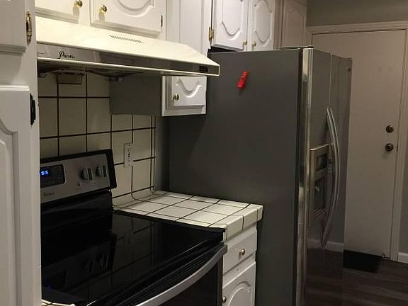 2nd image of 1388 Garrans Dr