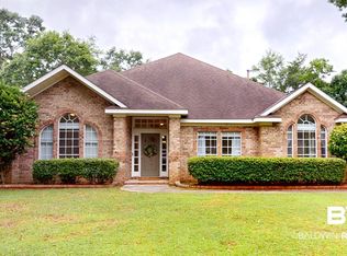 460 Wedgefield Dr S, Mobile, AL 36608