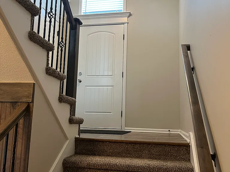 947 N Cypress Cir — Photo 21