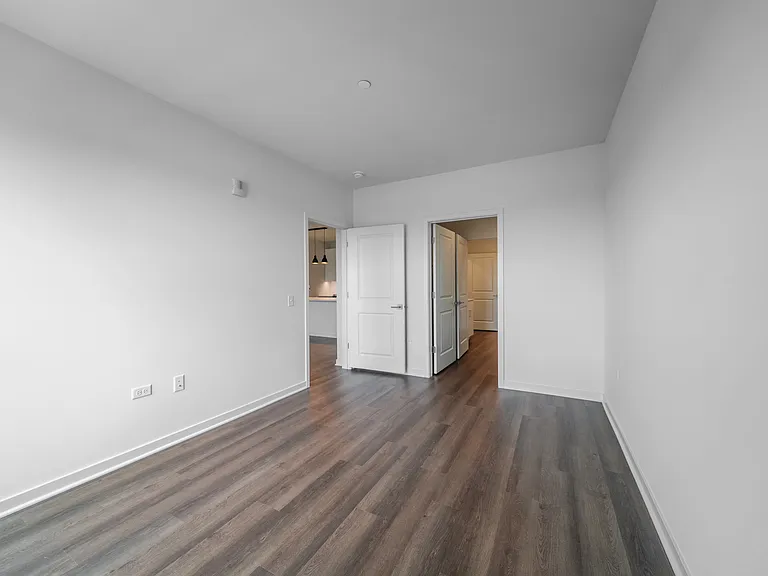 HQ Residences Apartments — Photo 20