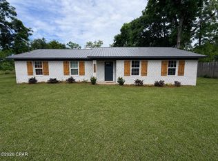 5455 11th St, Malone, FL 32445