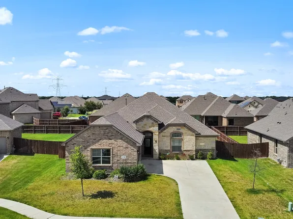 3724 Twin Pines Dr, Midlothian, TX 76065