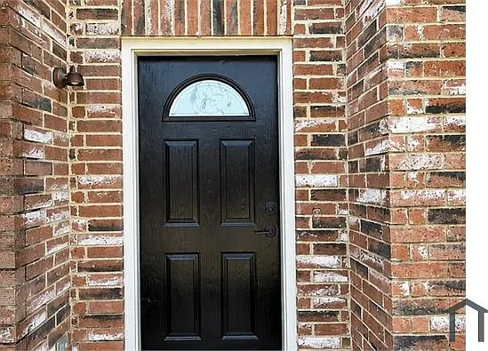 5 bed, 2484 sqft, $3,500 — Photo 3