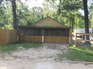 211 Bobwhite Ln, Livingston, TX 77351