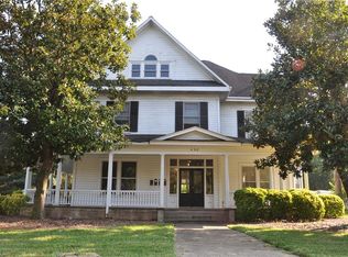 450 E Sprague St APT 4, Winston Salem, NC 27127